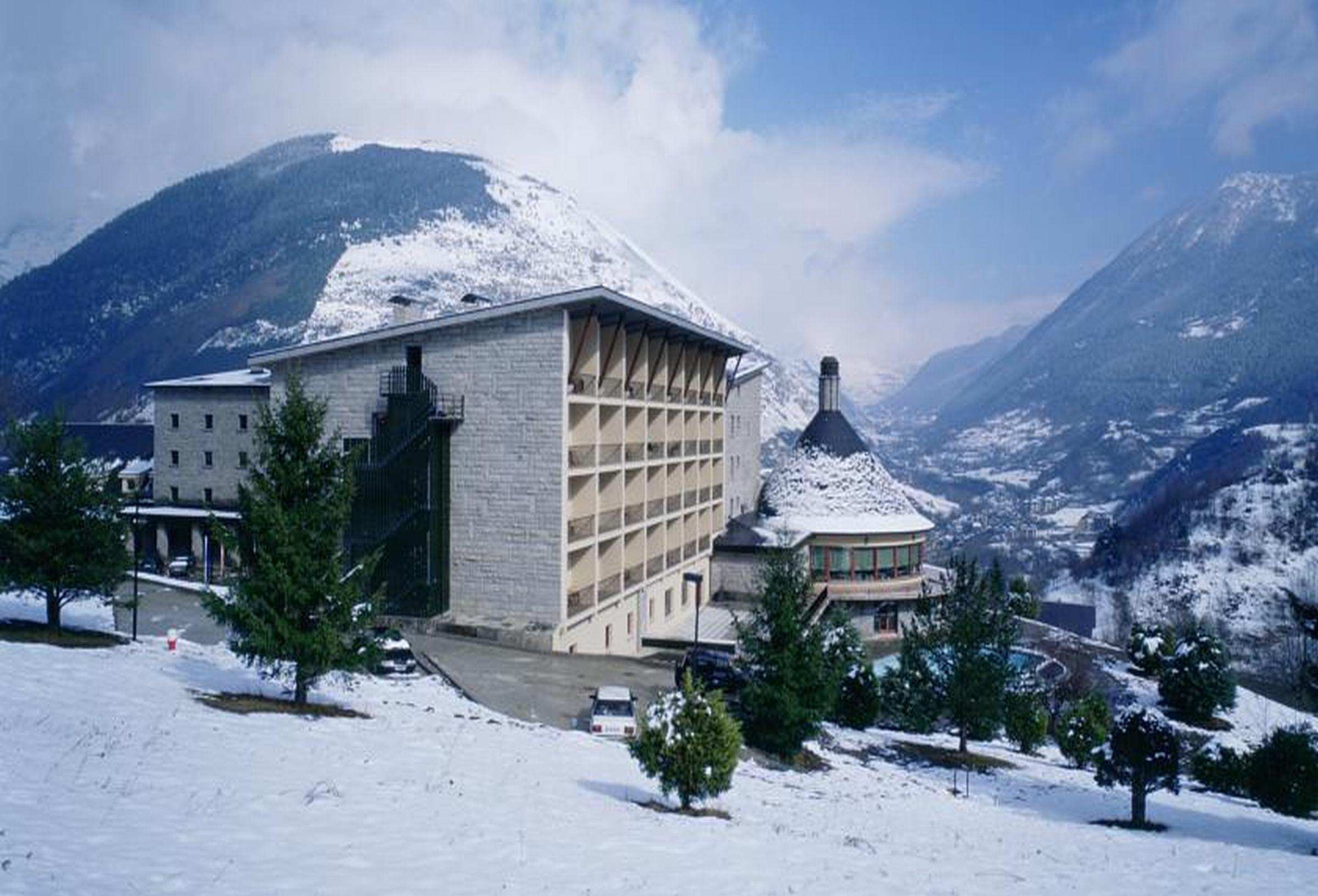 Parador De Vielha e Mijaran Exterior foto